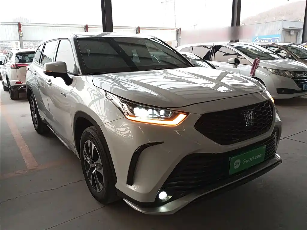 Toyota Crown Kluger 2021 2.5L HEV 4WD Elite фото 22