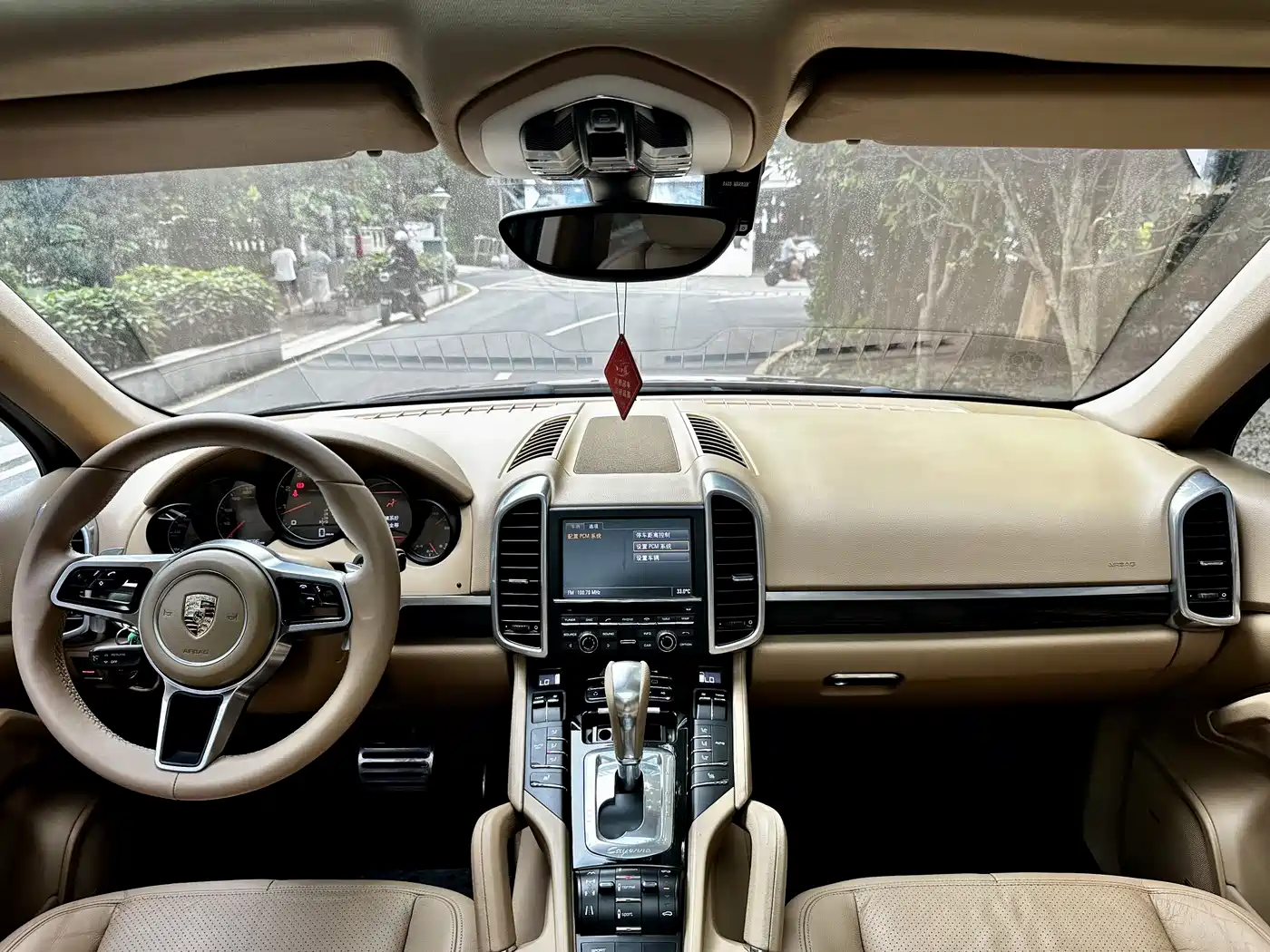 Porsche Cayenne 2011 Cayenne 3.0T фото 14