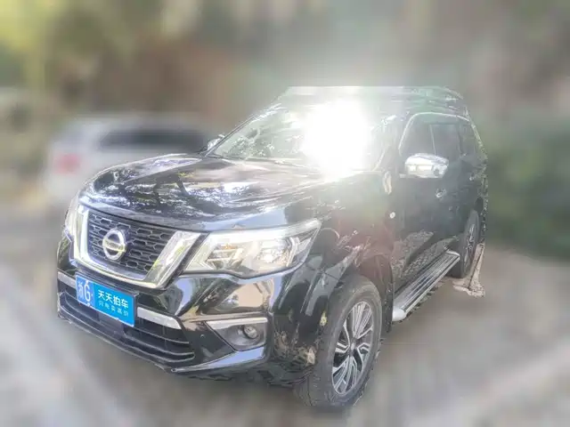 Nissan Terra 2020 2.5L XL Upper 4WD Automatic Luxury Edition — фото 1