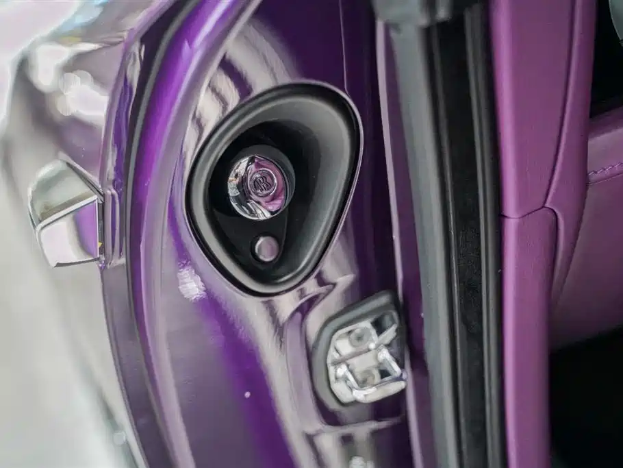 Rolls-Royce Wraith 2018 6.6T Standard фото 10