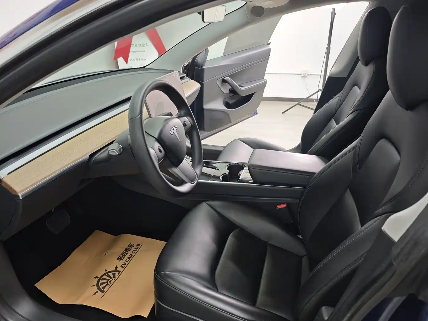 Tesla Model 3 2020 2020 Standard Range Rear-Wheel Drive Upgrade