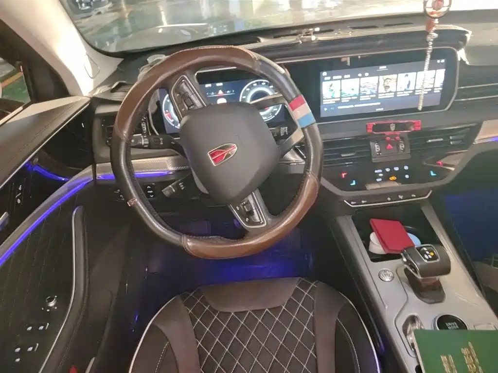 Hongqi HS5 2019 2.0T Smart Connect Enjoy Edition фото 3