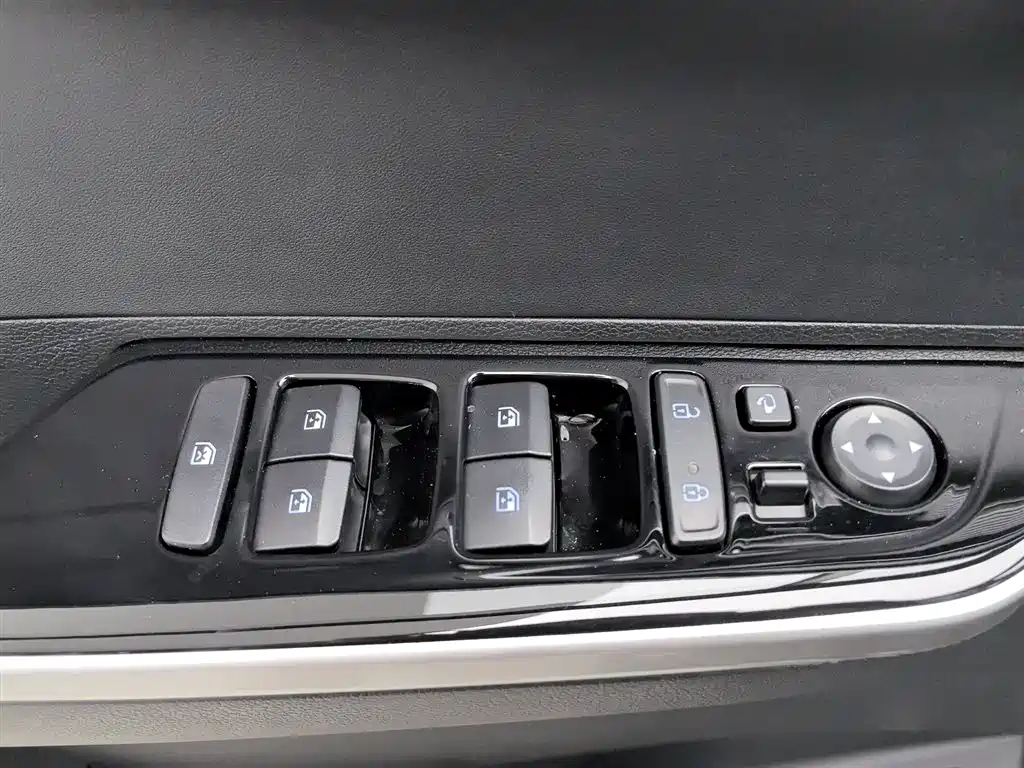 Hyundai Kustu 2024 270TGDi LUX Premium Edition фото 9
