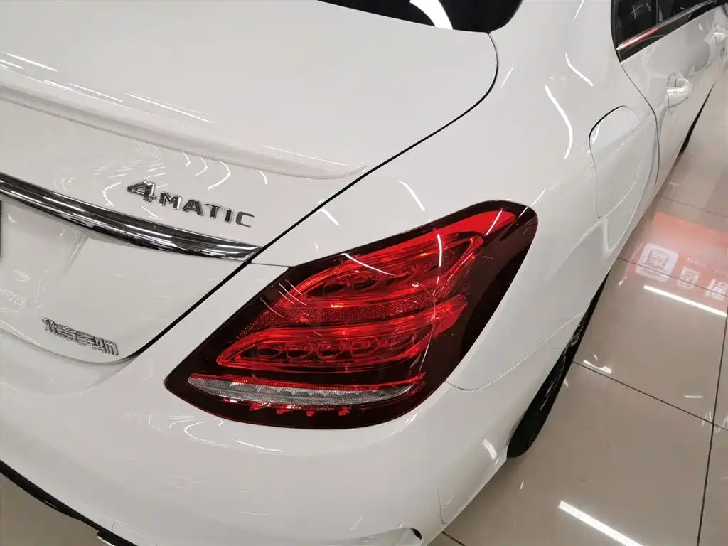 Mercedes-Benz C-Class 2017 Facelift C 200 Sport Edition фото 8