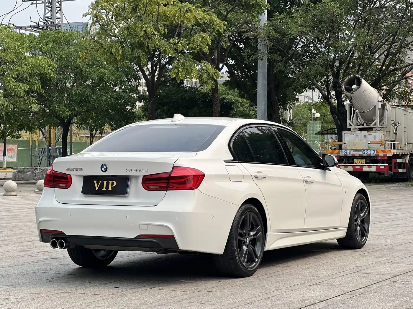 BMW 3 Series 2018 320Li Leading M Sport Package фото 19