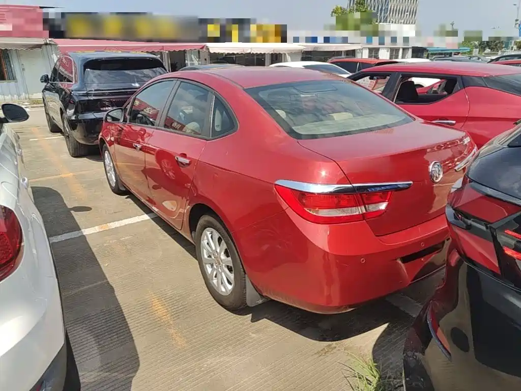 Фото 5 - Buick Excelle