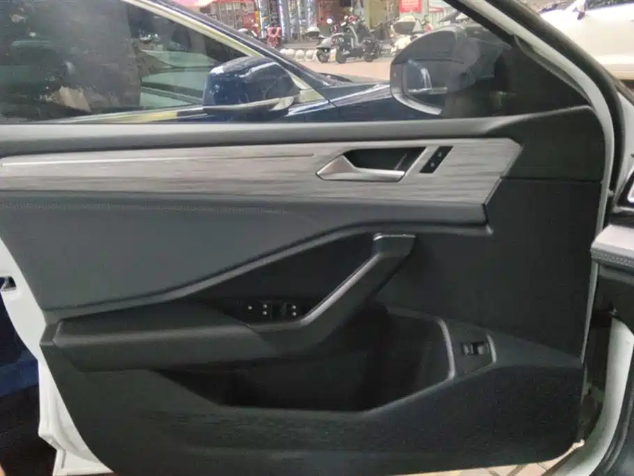 Volkswagen Sagitar 2023 280TSI DSG Beyond Lite фото 7
