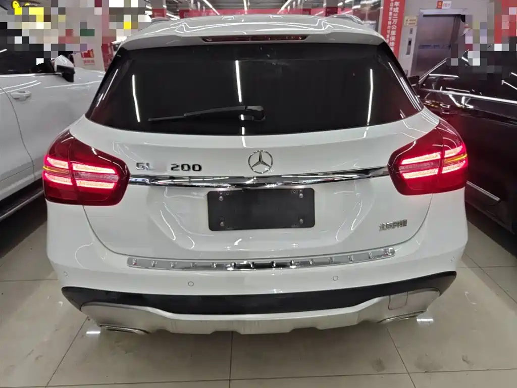 Mercedes-Benz GLA 2017 GLA 200 Fashion фото 22