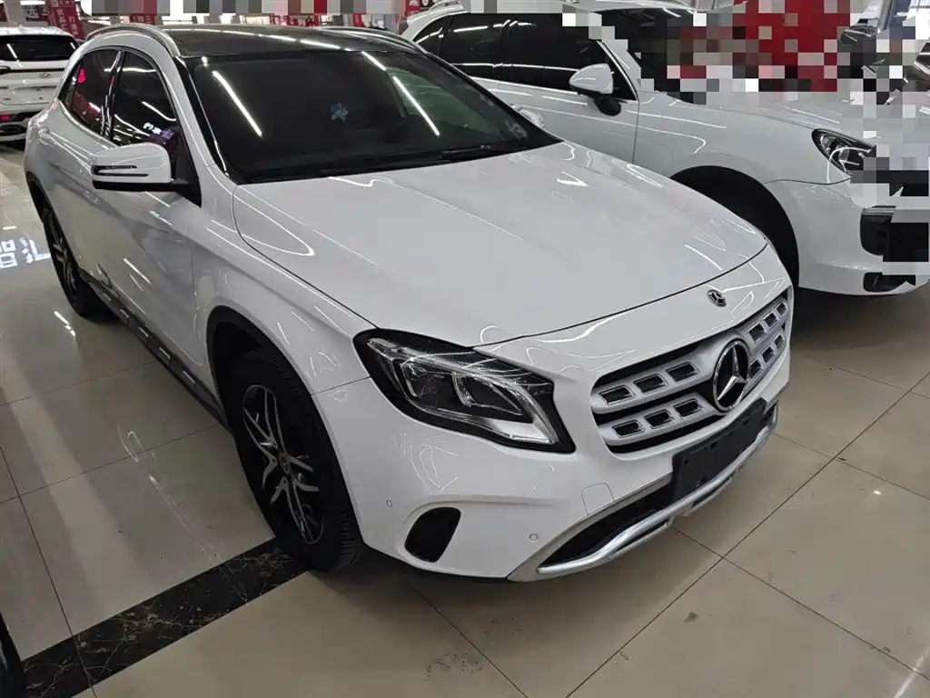 Mercedes-Benz GLA 2017 GLA 200 Fashion фото 20
