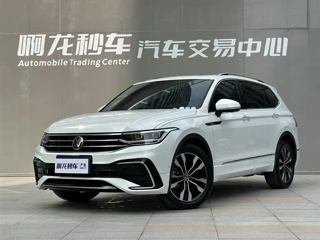 Volkswagen Tiguan L 2024 330TSI Automatic 2WD R-Line Premium Enjoyment Edition фото 14