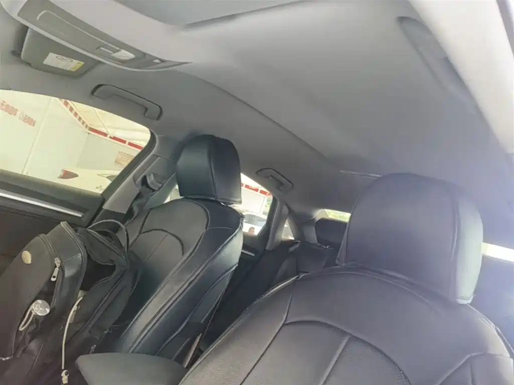 Audi A3 2018 30th Anniversary Limousine 35 TFSI Progressive фото 18