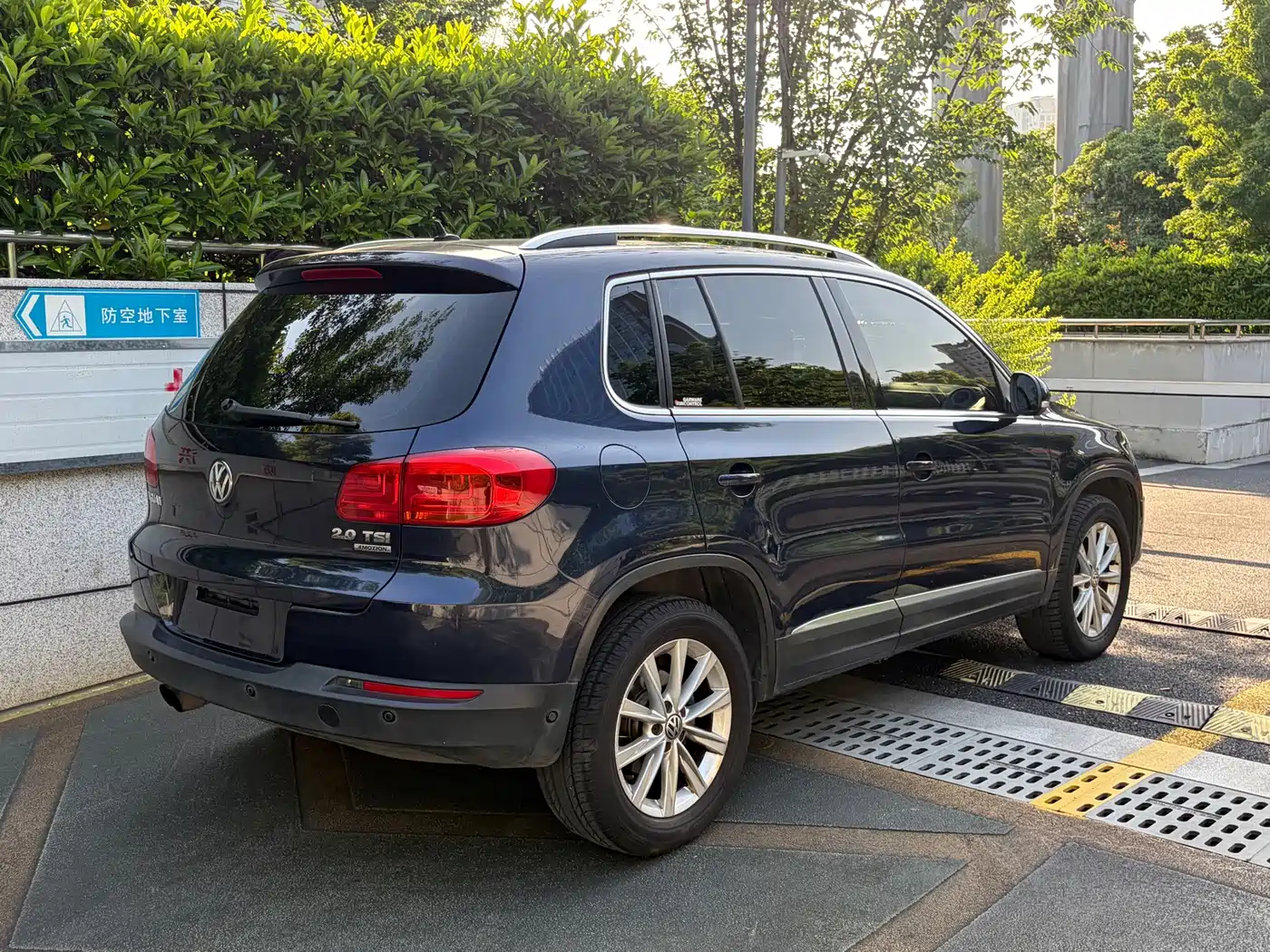 Фото 4 - Volkswagen Tiguan