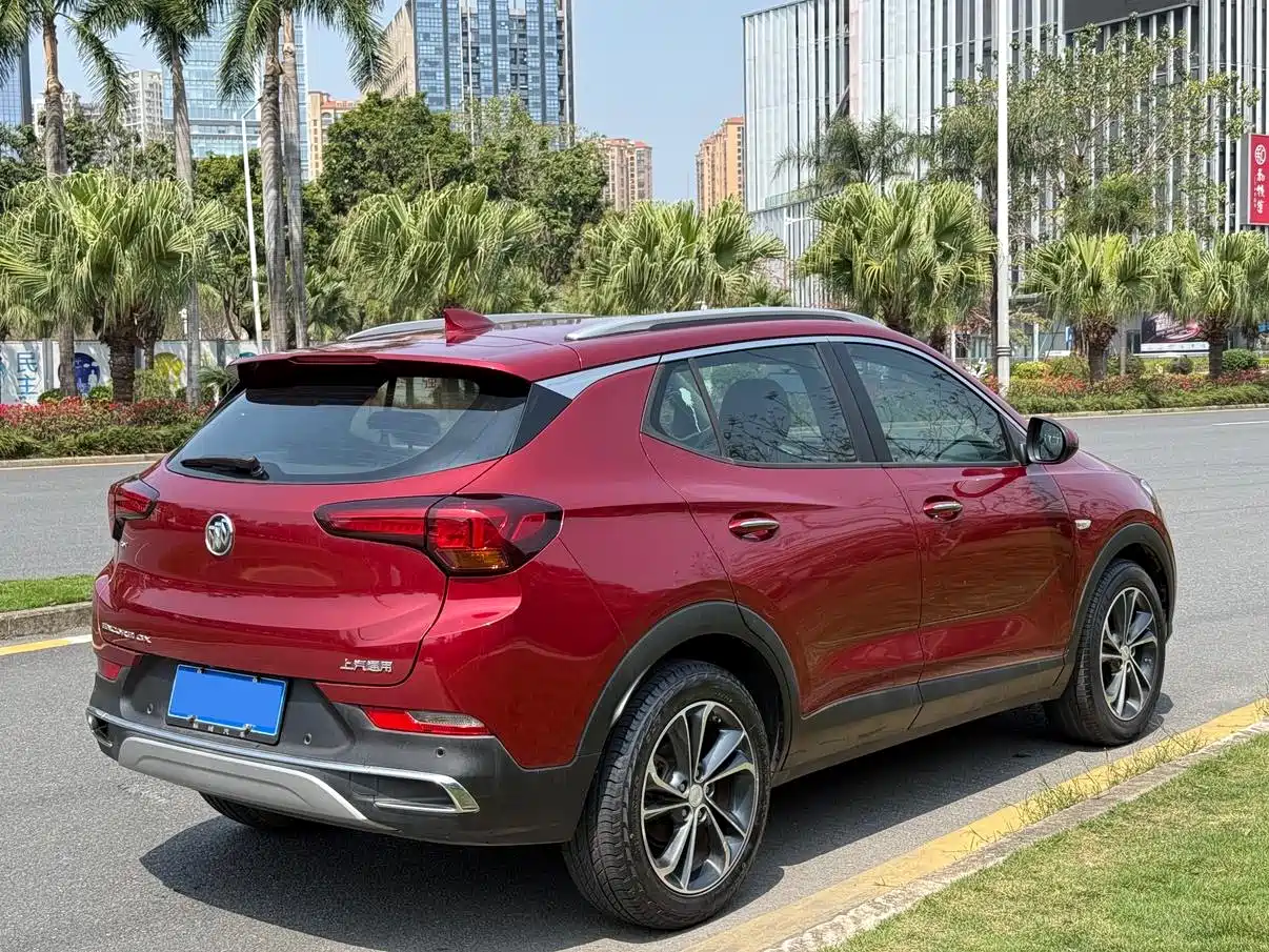 Buick Encore GX 2020 20T CVT 2WD Luxury Model фото 5