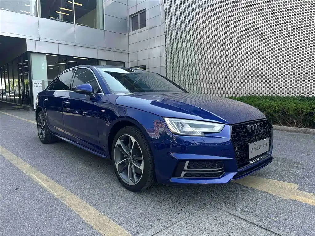 Audi A4L 2018 30th Anniversary 40 TFSI Fashion фото 3