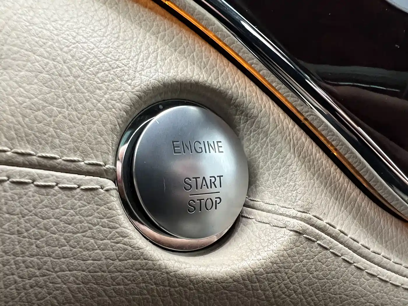 Mercedes-Benz S-Class фото 54