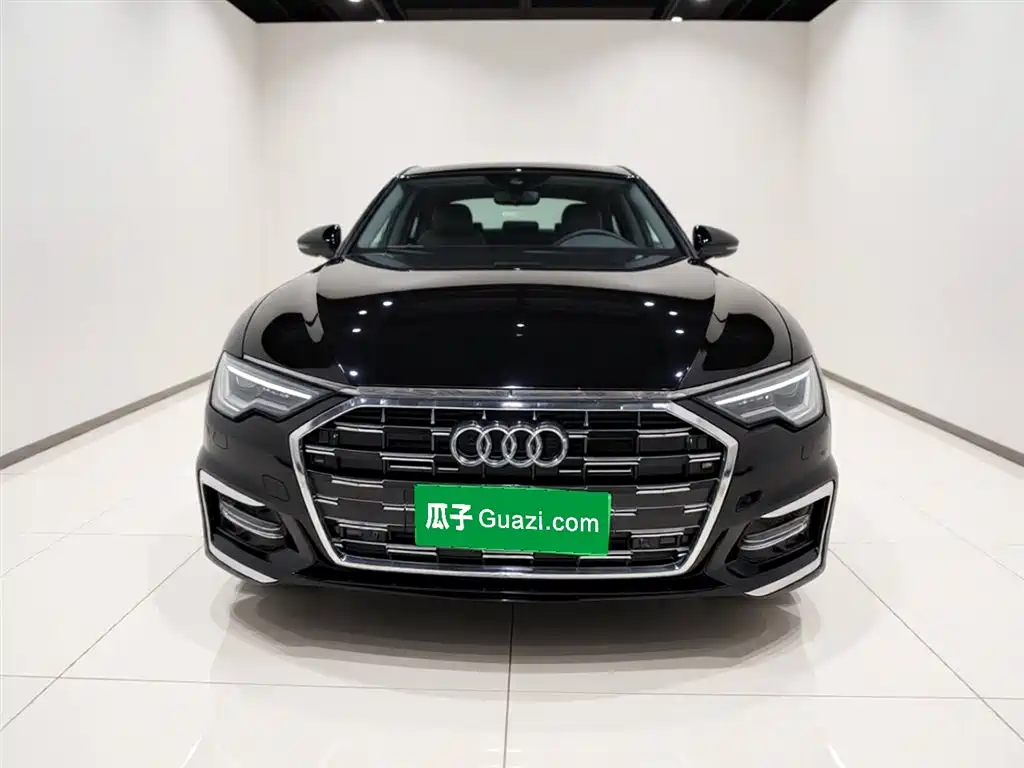 Audi A6L 2021 45 TFSI Exclusive Sport фото 3