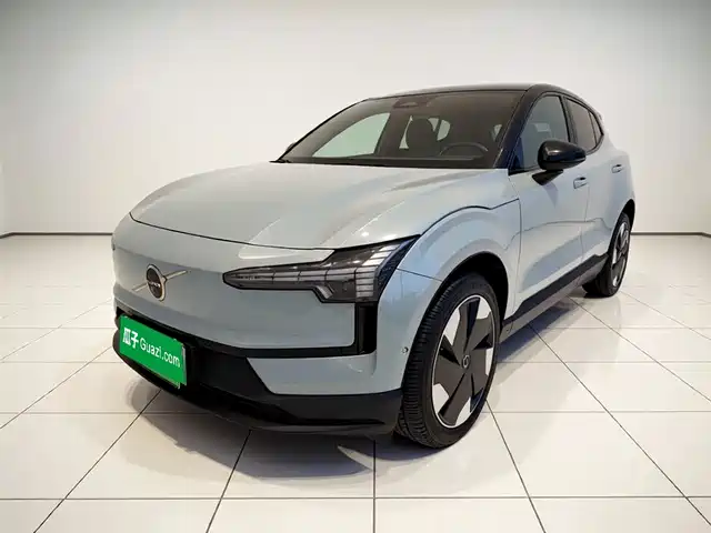 Volvo Volvo EX30 2025 RWD Long Range Ultra