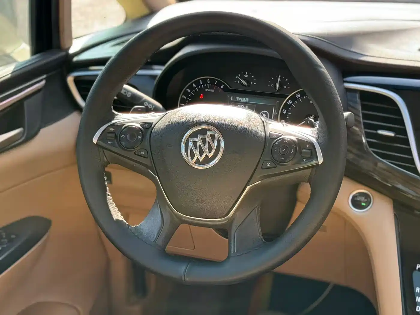 Buick GL8 2018 ES 28T Luxury Type China VI фото 11