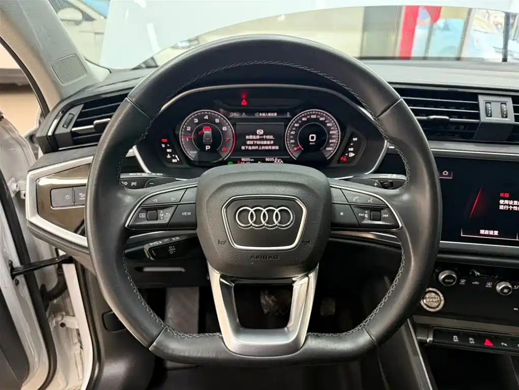 Audi Q3 2023 35 TFSI Fashion Dynamic (1.4T) фото 11