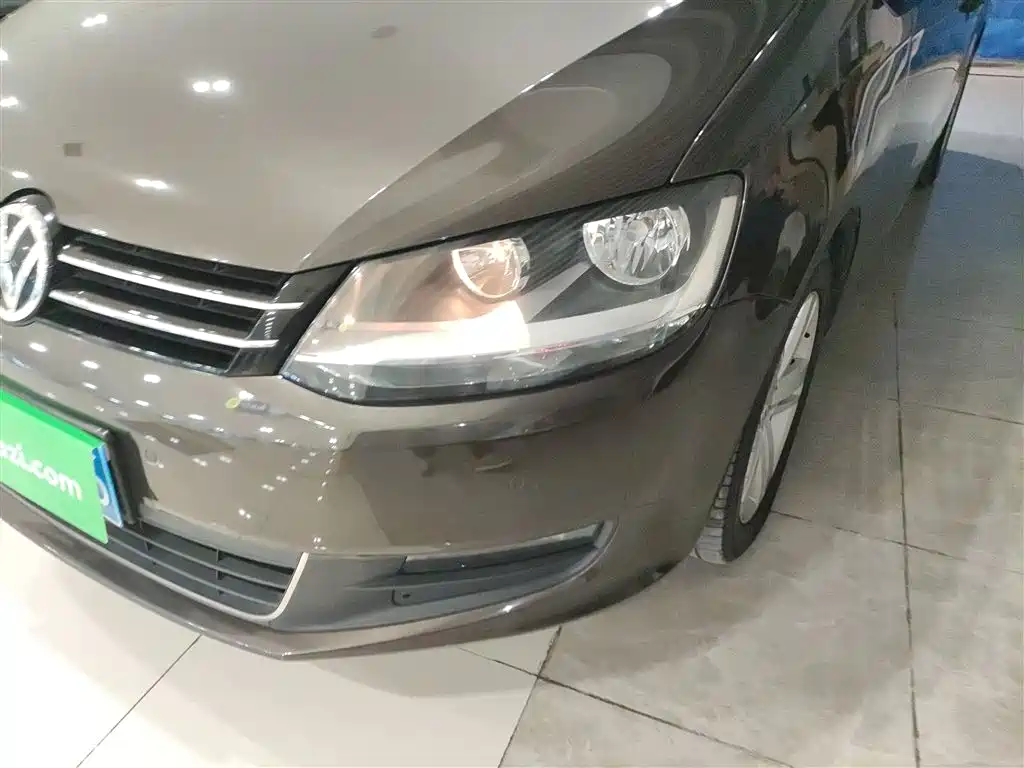 Volkswagen Sharan 2016 380TSI Comfort 7-seater фото 24