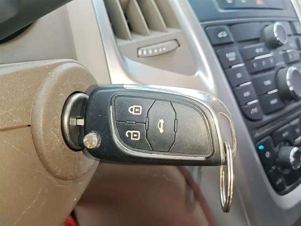 Buick Excelle 2013 Model GT 1.6L Manual Progressive фото 9