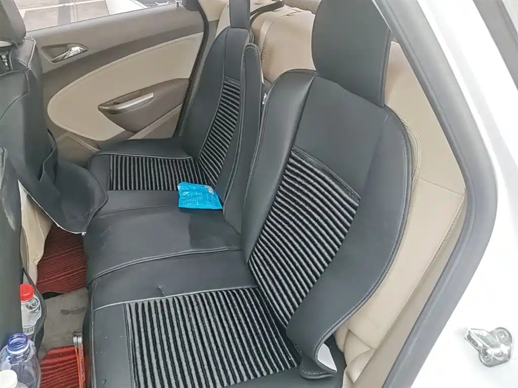 Buick Excelle 2013 Model GT 1.6L Manual Progressive фото 17