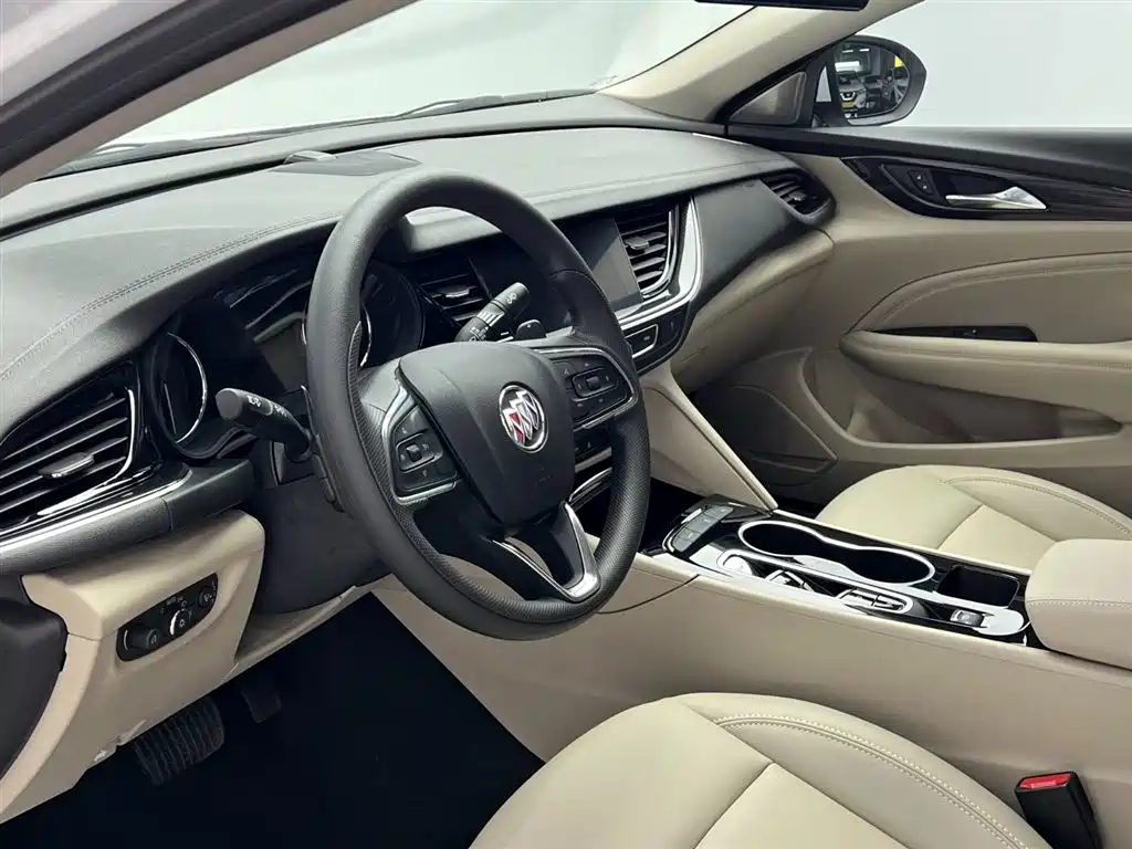 BUICK REGAL