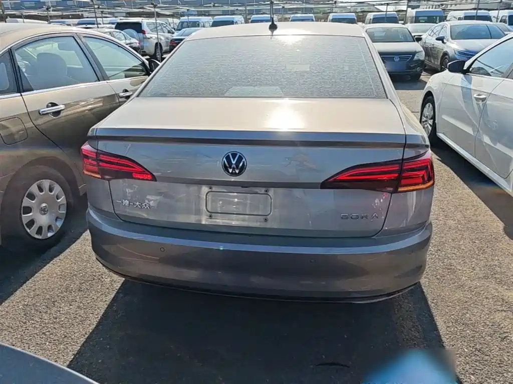 Volkswagen Bora 2021 1.5L Automatic Comfort Smart Edition фото 6