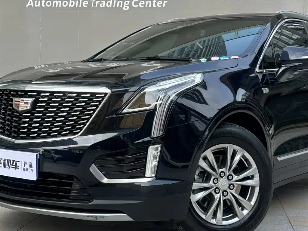 CADILLAC XT5
