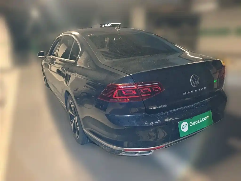 Volkswagen Magotan 2023 Model 2 Million Commemorative Edition 330TSI DSG Luxury фото 4
