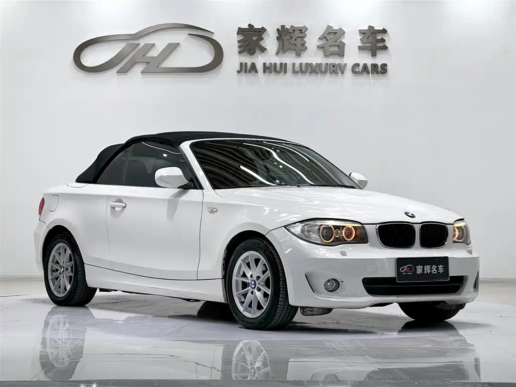 BMW 1 Series (Import) 2011 120i Convertible фото 3
