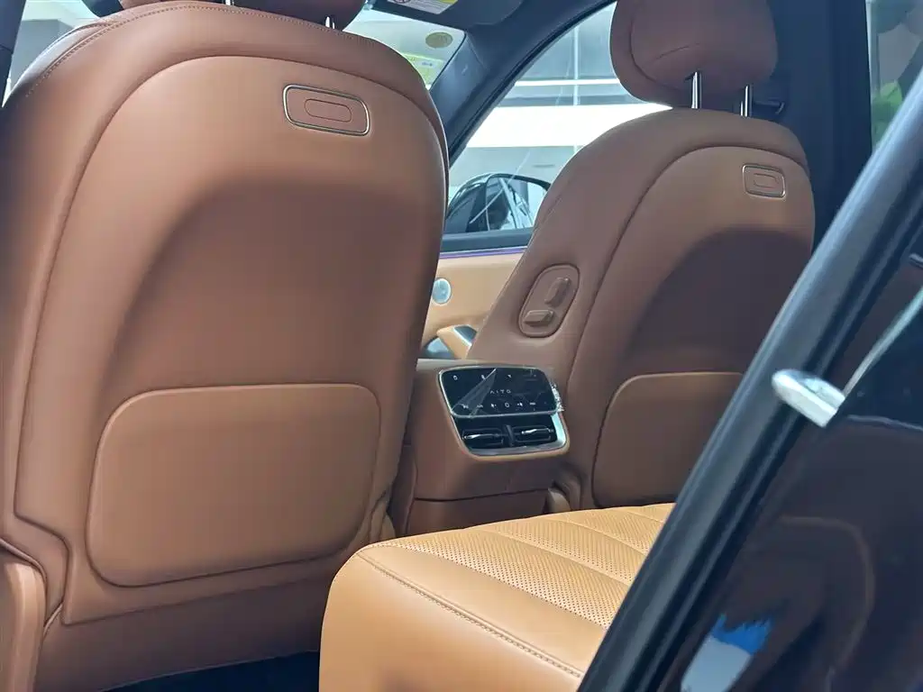 AITO Wenjie AITO M7 2026 Extended Range Max AWD 5-seater фото 11