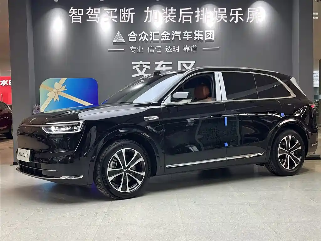 AITO Wenjie AITO M7 2026 Extended Range Max AWD 5-seater фото 10