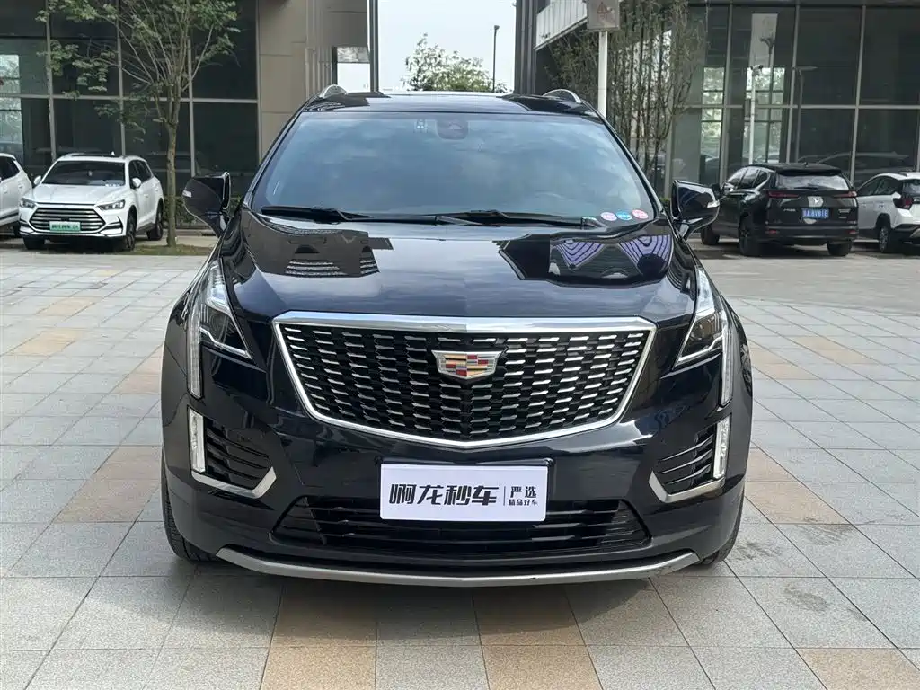 CADILLAC XT5