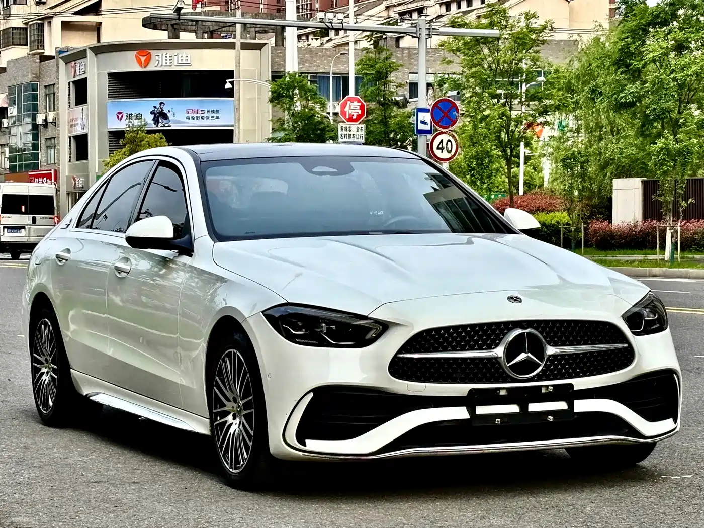 MERCEDES-BENZ CLASS C
