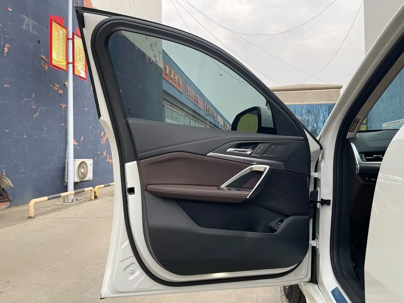 BMW X2 (Import) 2024 sDrive25i M Sport Package фото 8