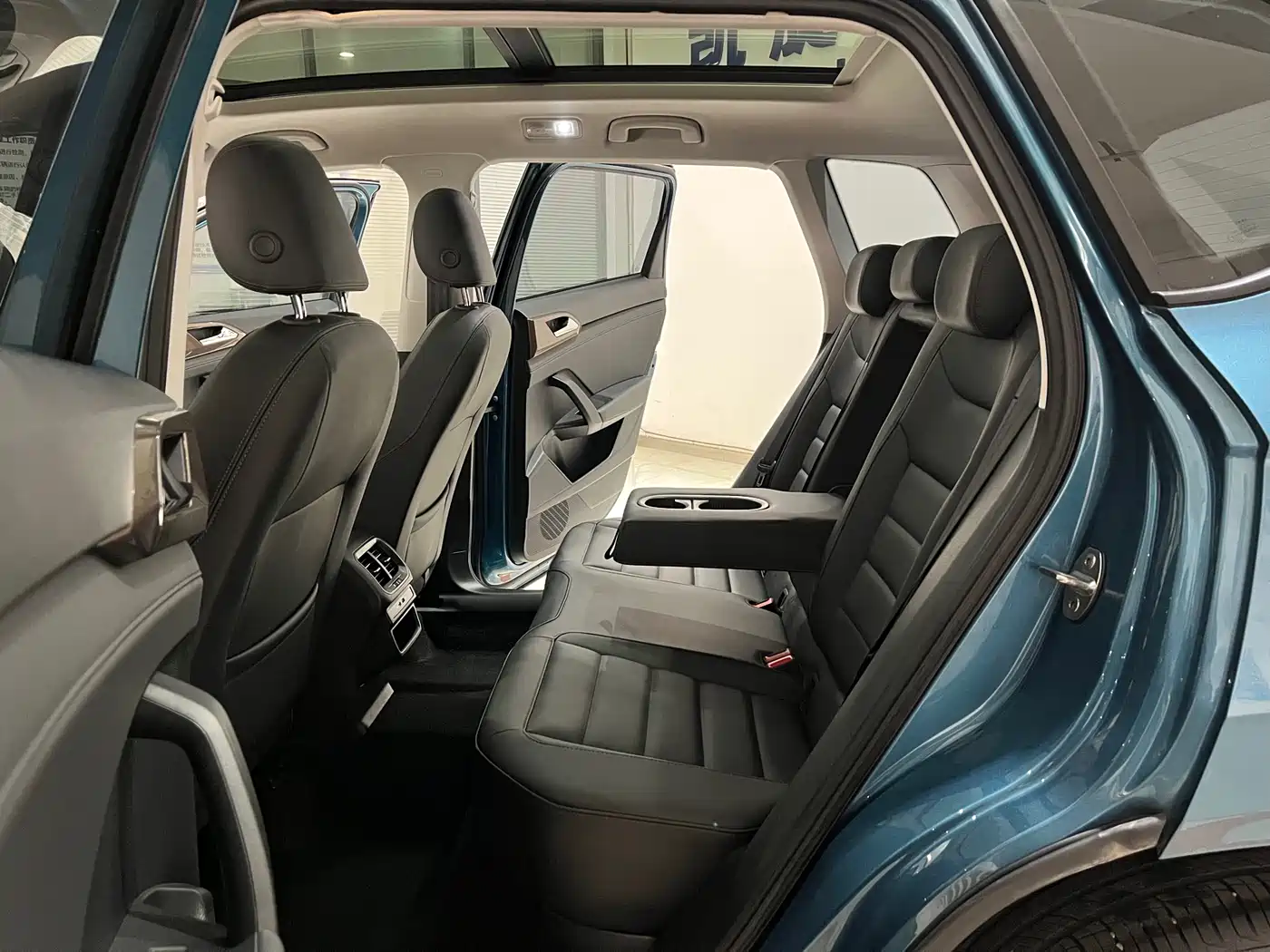 Volkswagen Tharu 2022 280TSI 2WD Comfort фото 9