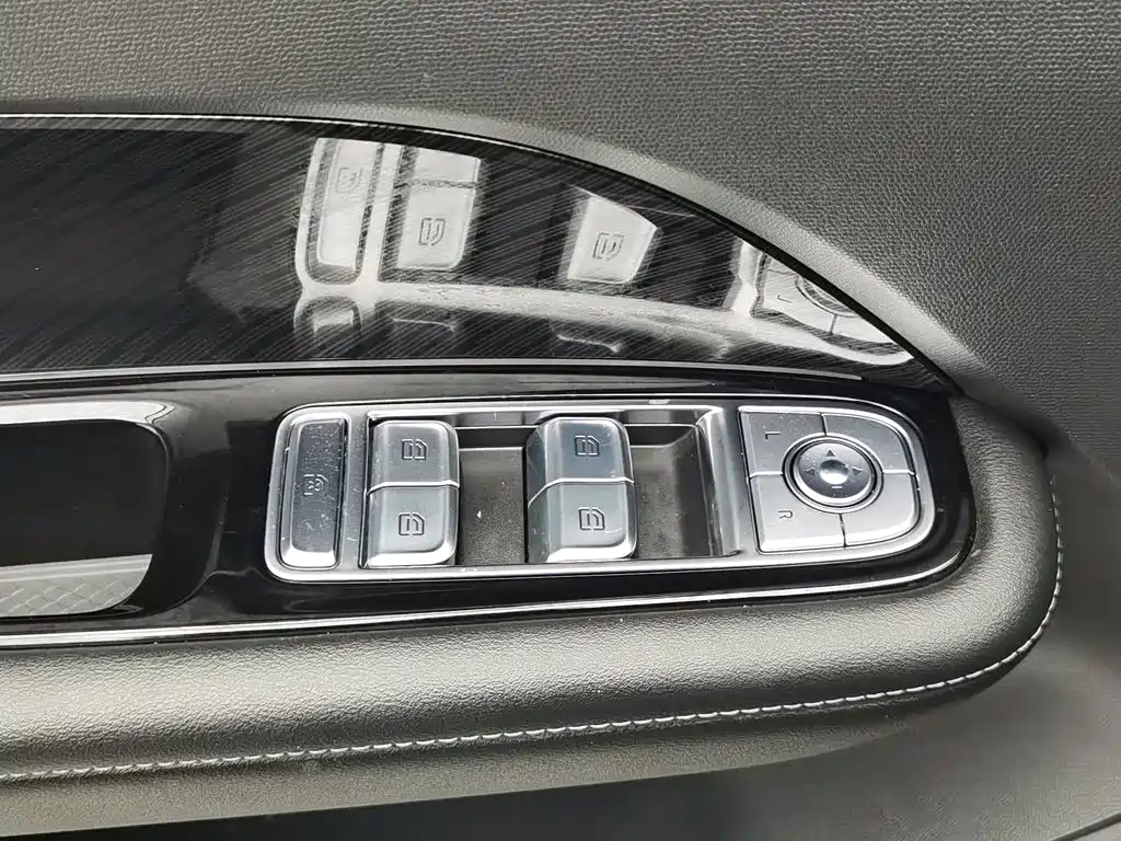 Hongqi HS3 2024 2024 1.5T Aspiration Edition