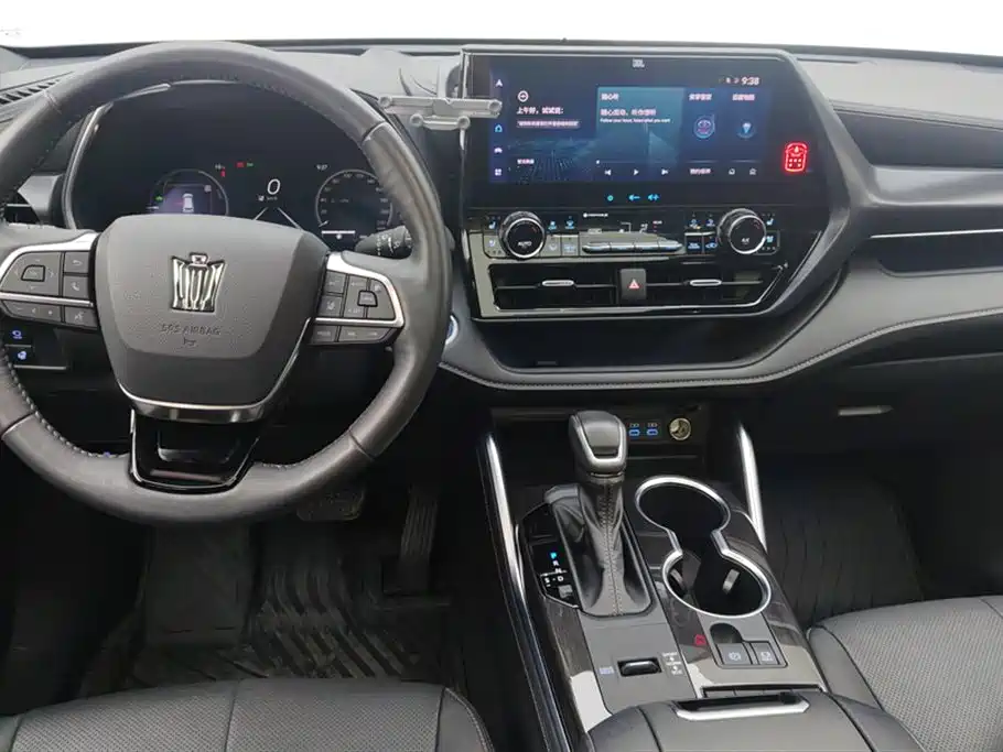 Toyota Crown Kluger 2022 2.5L HEV 4WD Flagship Edition фото 12
