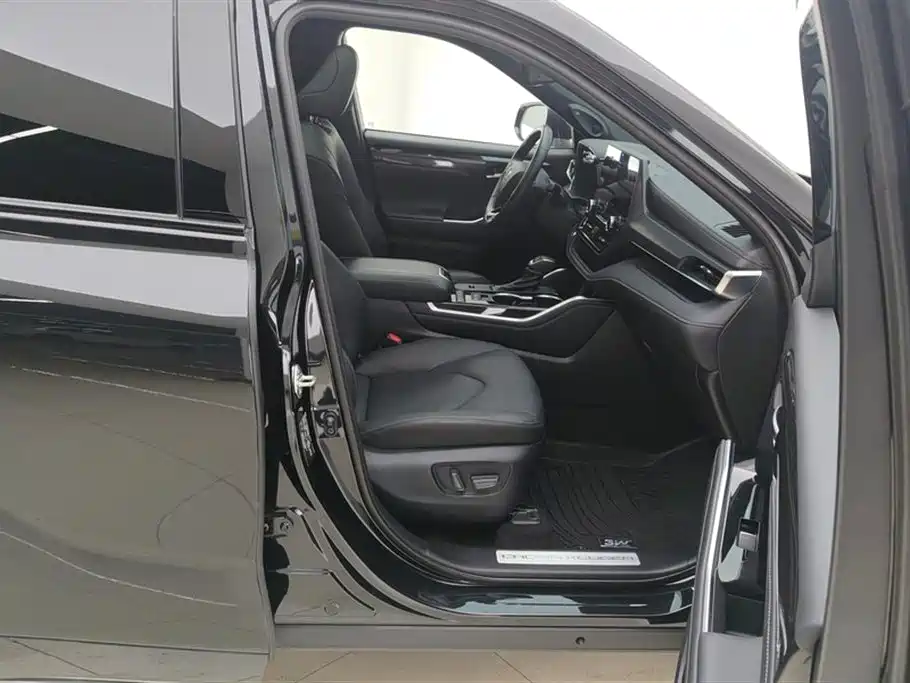 Toyota Crown Kluger 2022 2.5L HEV 4WD Flagship Edition фото 8
