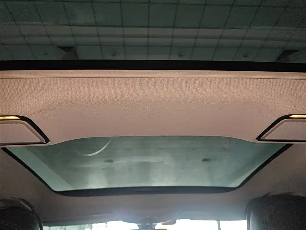 Mercedes-Benz E-Class 2022 Second Facelift E 300 L Fashion фото 18