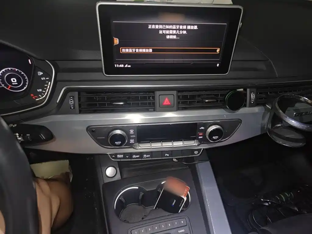 Audi A4L 2017 Model 45 TFSI quattro Sport Version фото 6