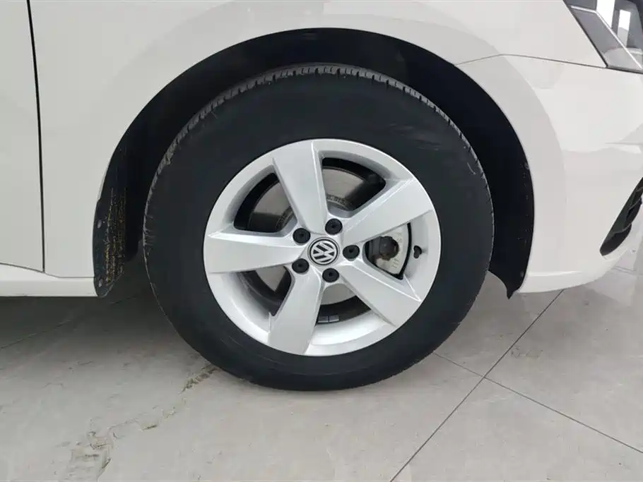 Volkswagen Lavida 2019 Lavida Start 1.5L Auto Trend (China VI) фото 6