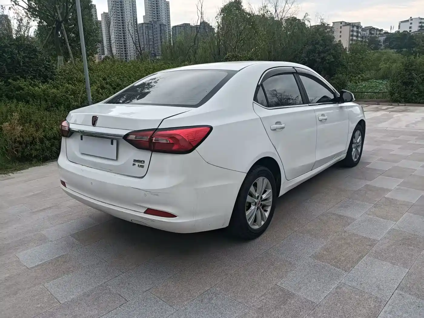 Roewe 360 2018 2018 PLUS 1.5L Automatic Luxury Edition