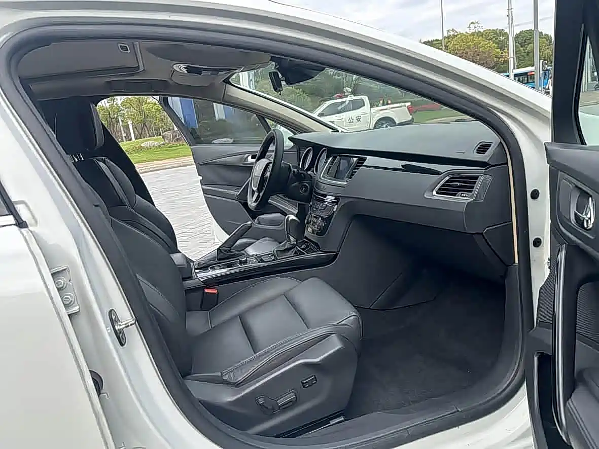 Peugeot 508 2014 2013 2.0L 2nd Anniversary Auto Smart Edition