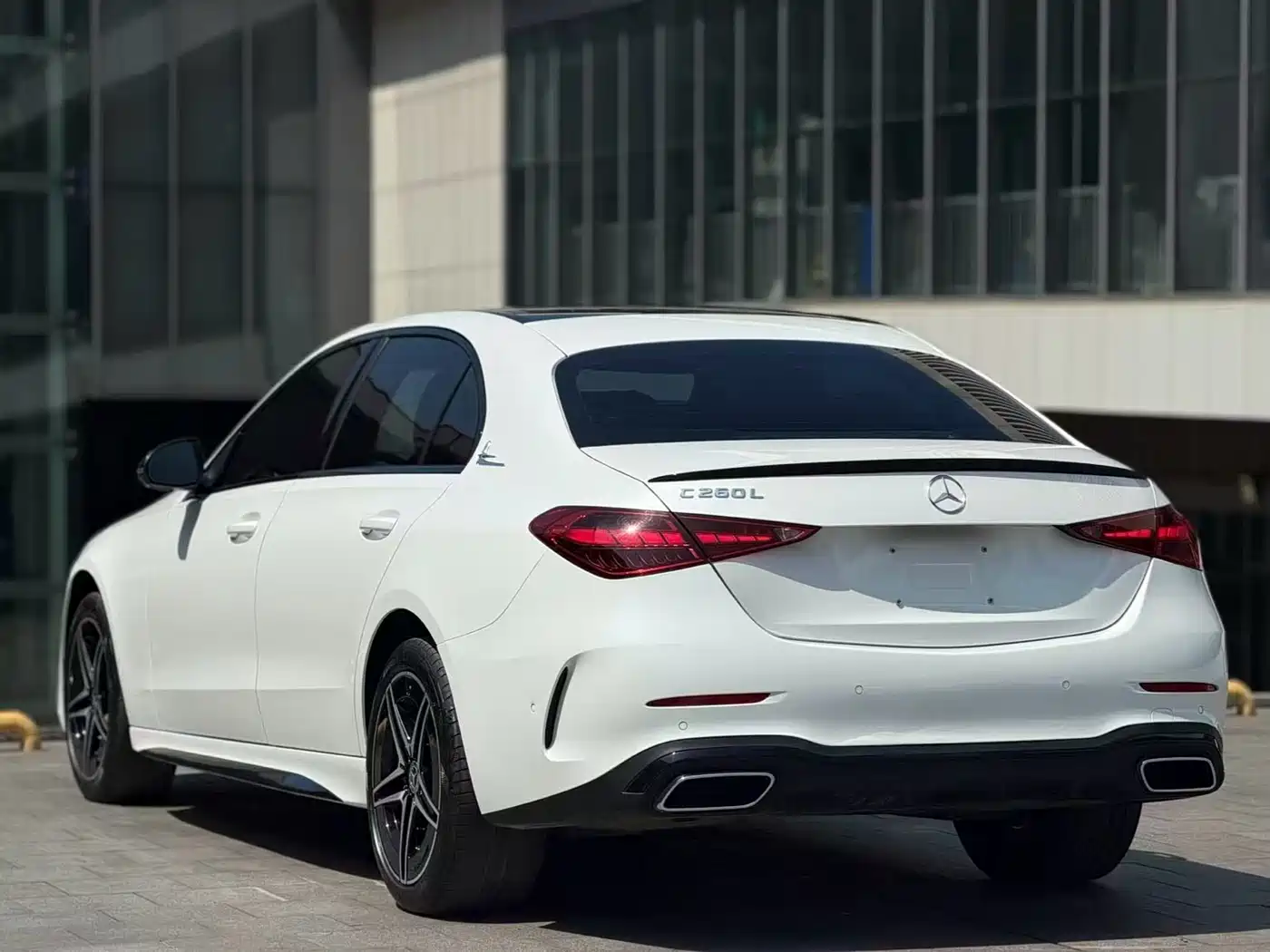Mercedes-Benz C-Class 2023 C 260 L Night Edition Sport фото 9