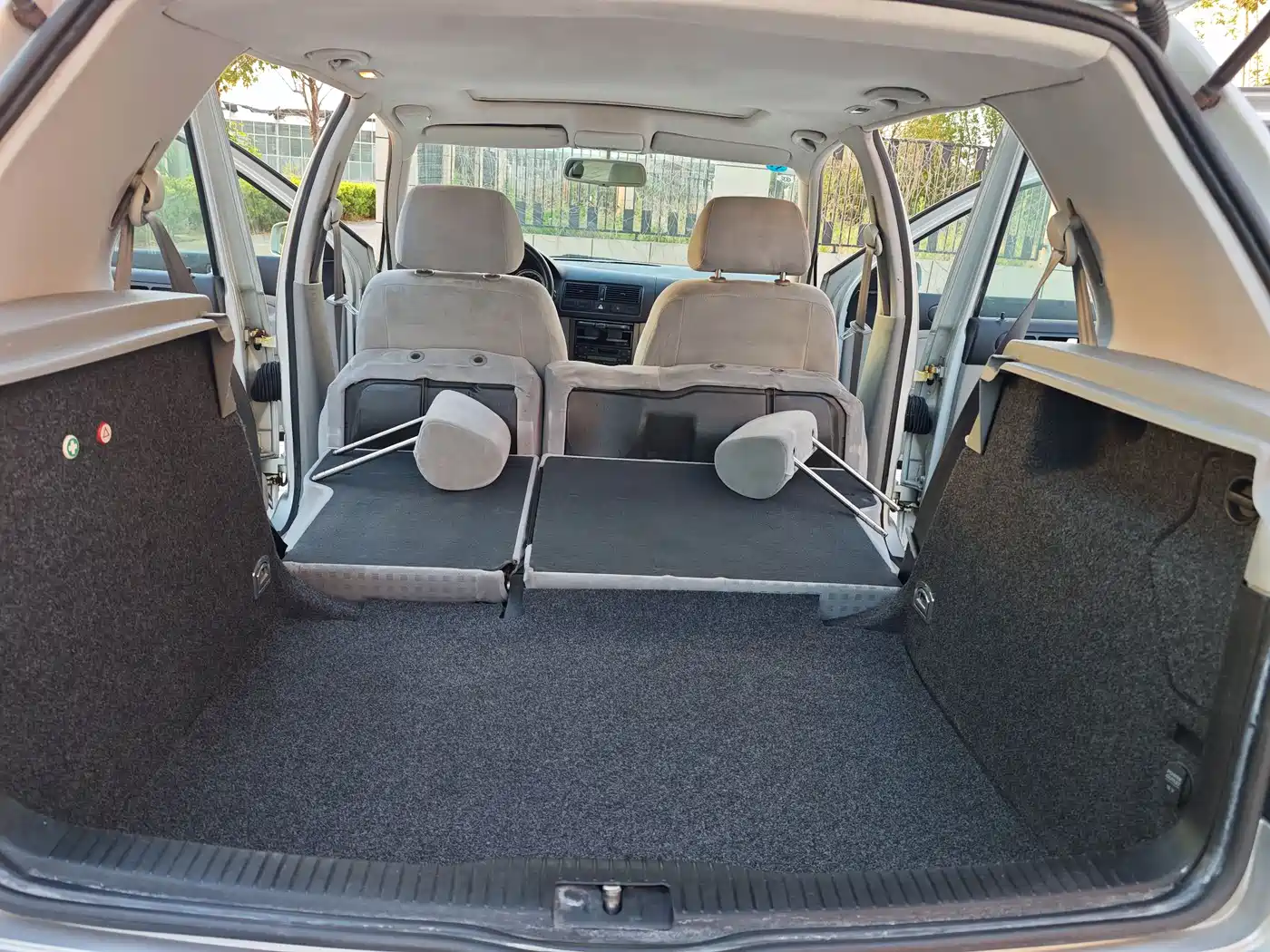 Volkswagen Golf 2004 Model 1.6 Manual Comfort фото 14