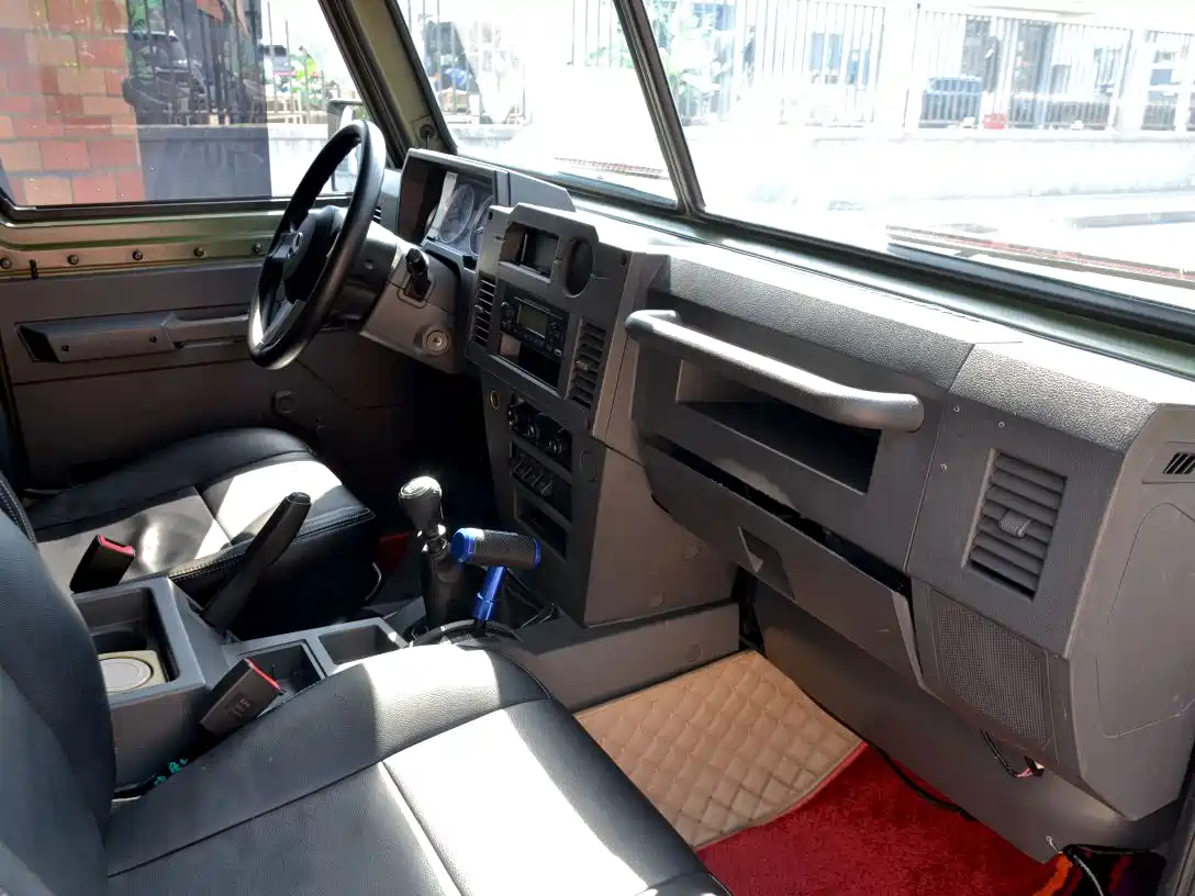 BAW (Beijing Automobile Works) Warrior 2018 2.0T 5-Door 4WD Gasoline (China V) фото 14