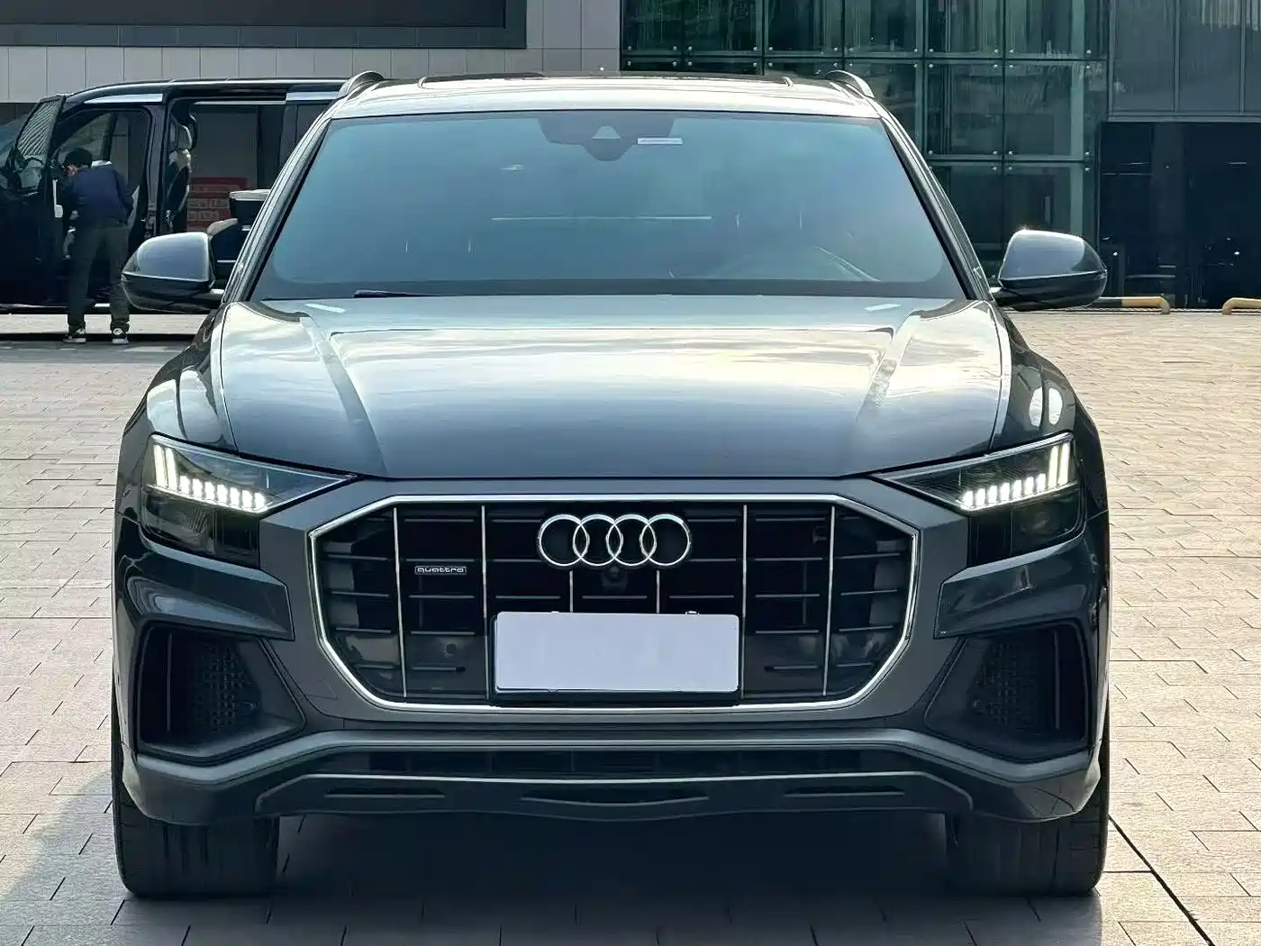 Audi Q8 2019 Model 55 TFSI Premium Dynamic фото 2