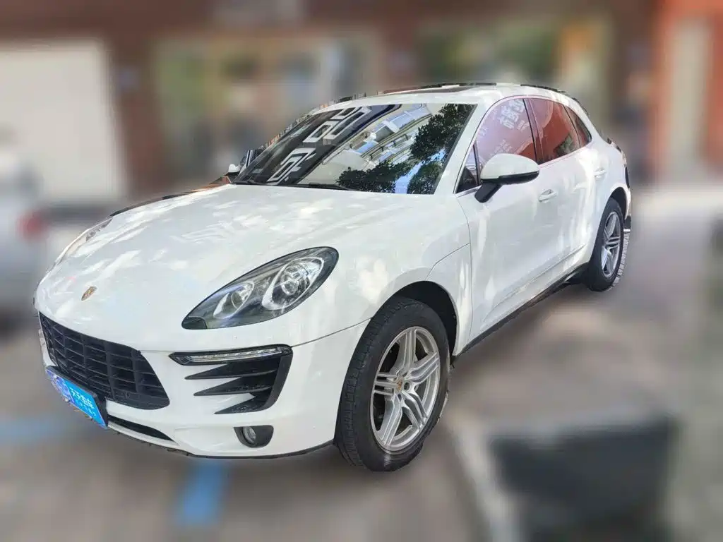Фото 1 - Porsche Macan